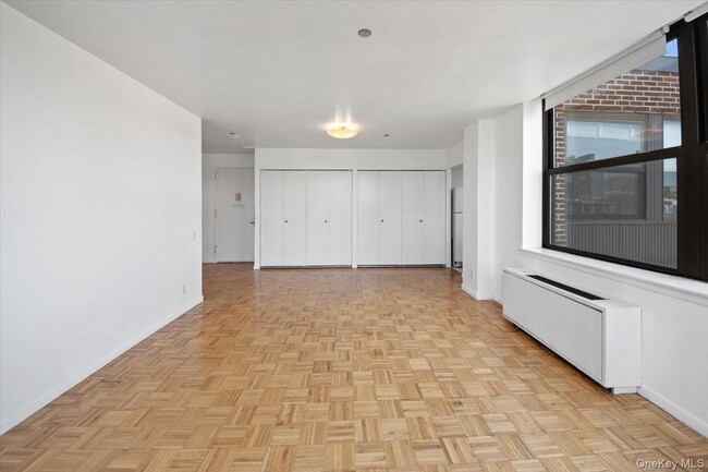 Building Photo - 23 Water Grant St