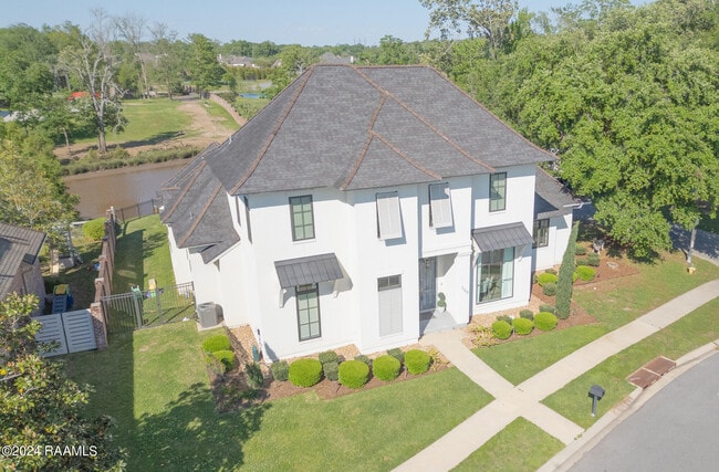 Primary Photo - 300 Brightwood Dr