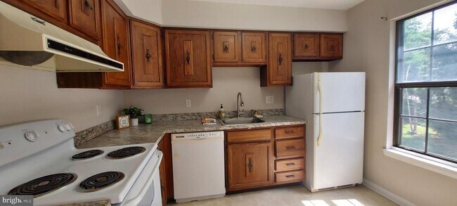 Building Photo - 426B Willow Turn