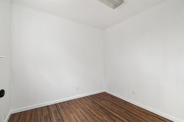 Building Photo - 2038 Avon Dr