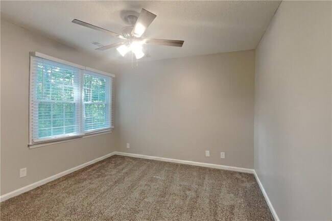 Building Photo - 1285 Morgan Chase Terrace NE