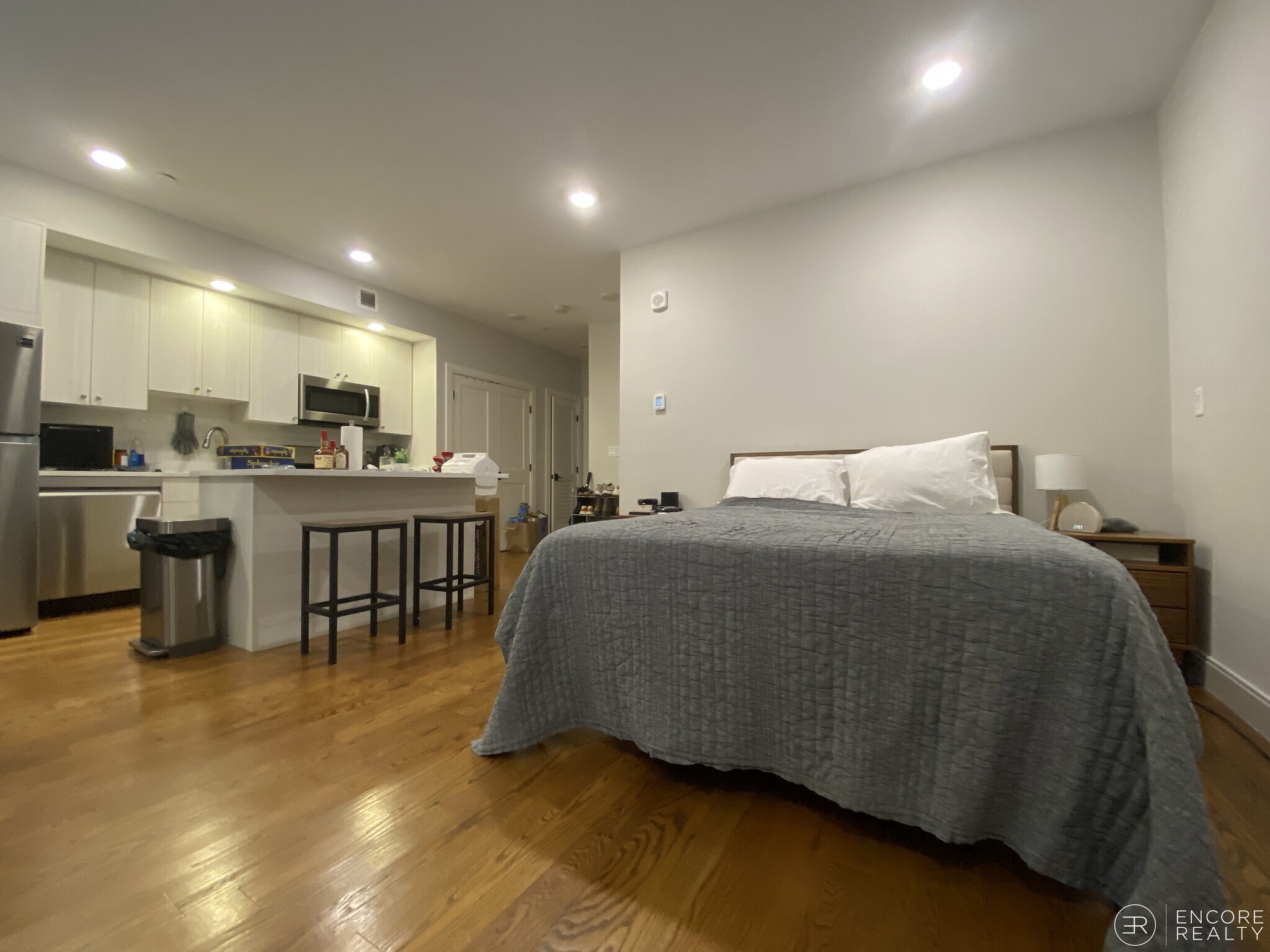 Building Photo - 1 Everett St