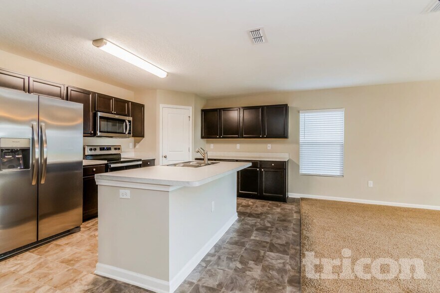 Building Photo - 1610 Liberty Tree Pl