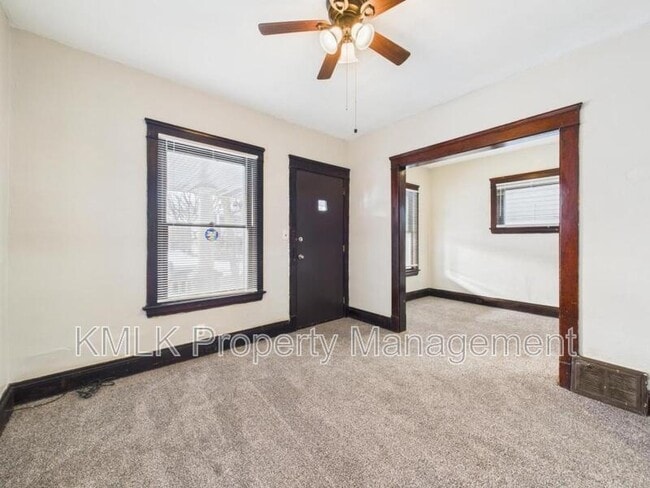 Building Photo - 2997 E 128th St