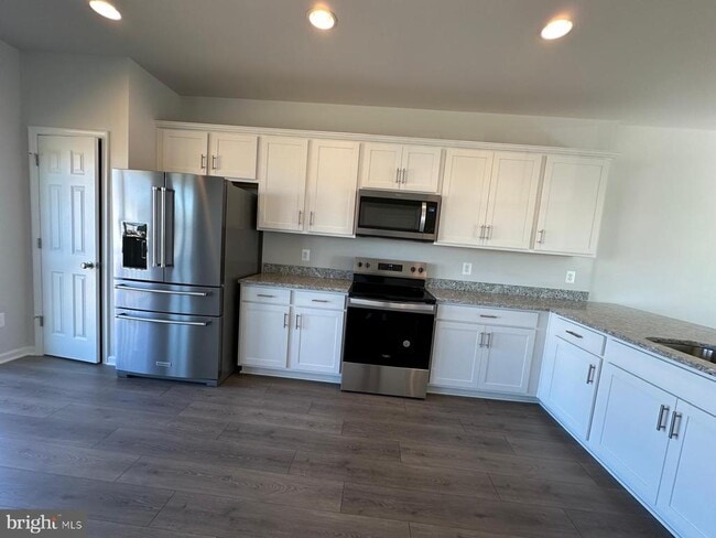 Building Photo - 148 Galaxy Pl