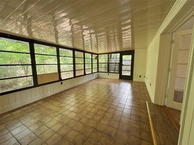 Building Photo - 135 N Lecanto Hwy
