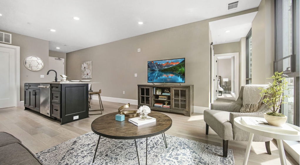 Building Photo - 350 Oliver Ave