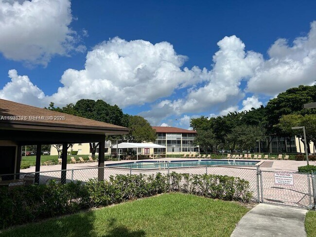 Building Photo - 151 SW 134th Way