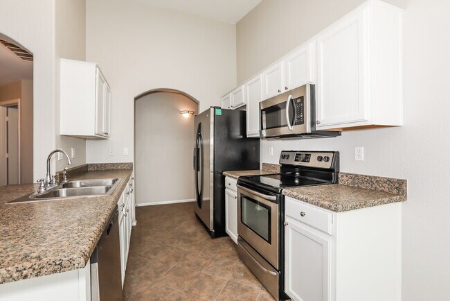 Building Photo - 29420 N Blackfoot Daisy Dr