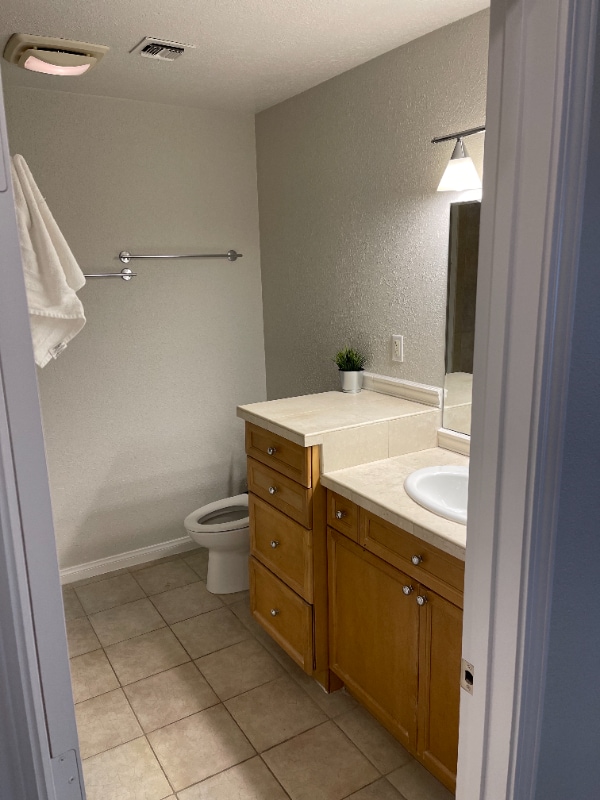 Building Photo - 1254 Los Meadows Dr