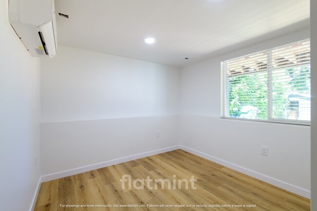 Building Photo - 4646 S Willow St
