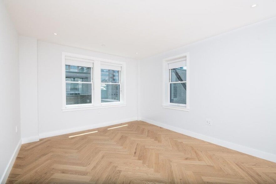 Building Photo - 12 Commonwealth Ave