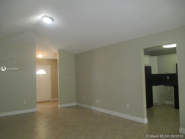 Building Photo - 18150 SW 138th Ct