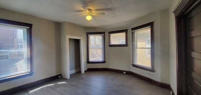 Building Photo - 1525 Dixmont Ave