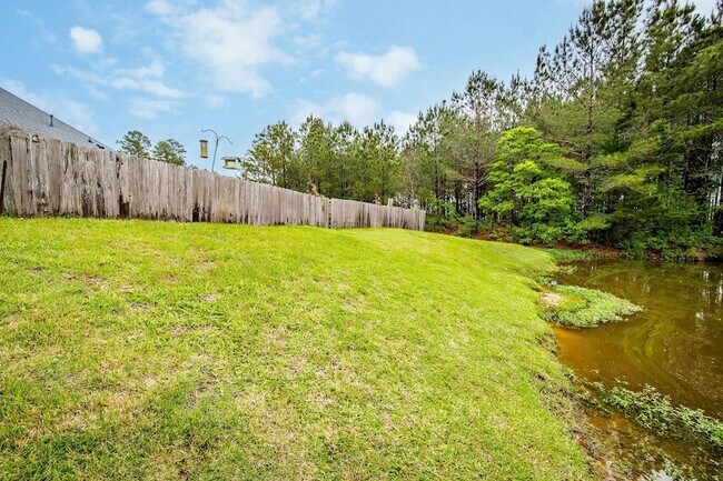 Building Photo - 26286 Poplar Glen Dr