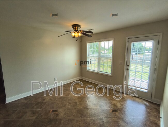 Building Photo - 206 Gayla Ct