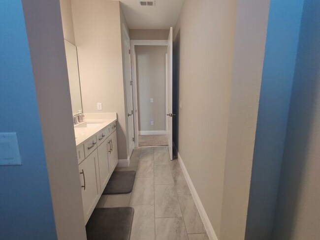 Building Photo - Beautiful home in Estates at Parkside