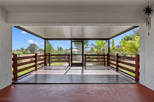 Building Photo - 2613 39th St SW