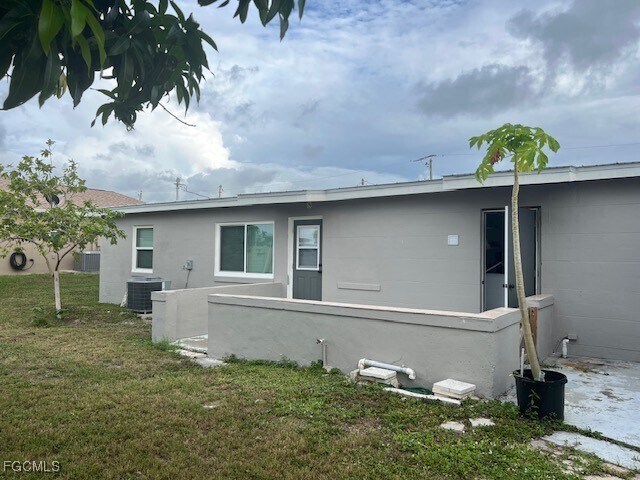 Building Photo - 235 Mentel Terrace