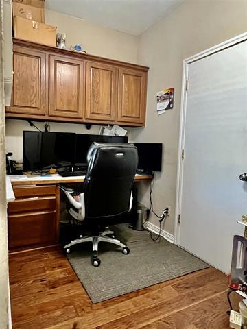 Building Photo - 1461 Brookside Dr