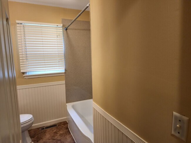 Building Photo - Bungalow Style w/  " Lots of New "