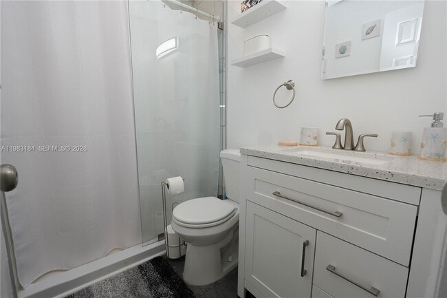 Building Photo - 742 Granada St