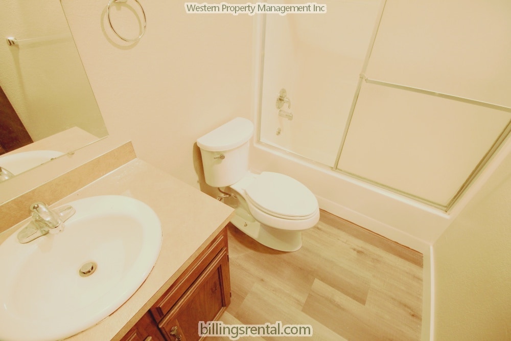 Bathroom - 50 Almadin Ln