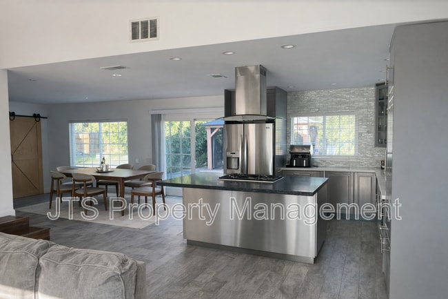 Building Photo - 1761 Klamath River Dr