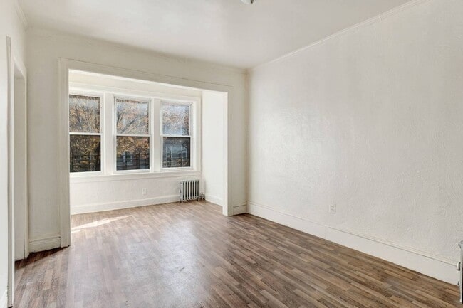 Building Photo - 1241 College Ave
