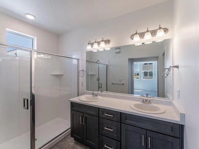 Building Photo - 8362 Iris Lumi Ln