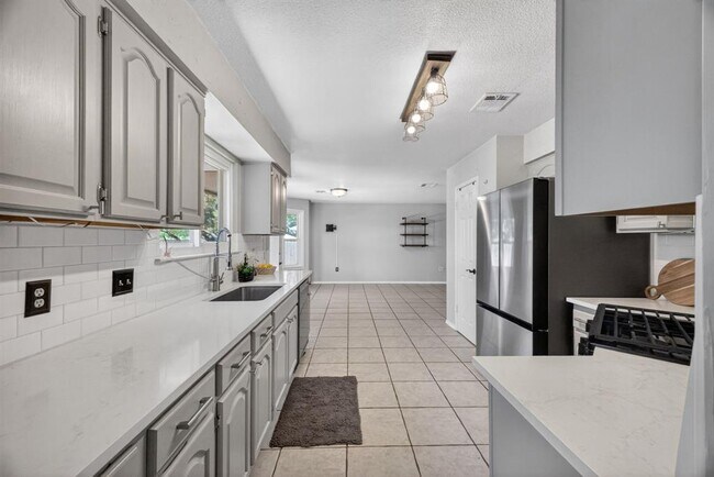 Building Photo - 2712 Buckeye Trail