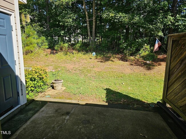 Building Photo - 108 Forest Oaks Dr