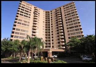 Building Photo - 3525 Sage Rd