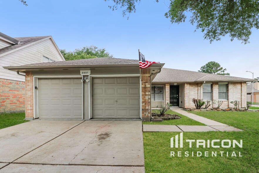 Primary Photo - 3551 Windmoor Dr