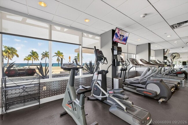 Building Photo - 209 N Fort Lauderdale Beach Blvd