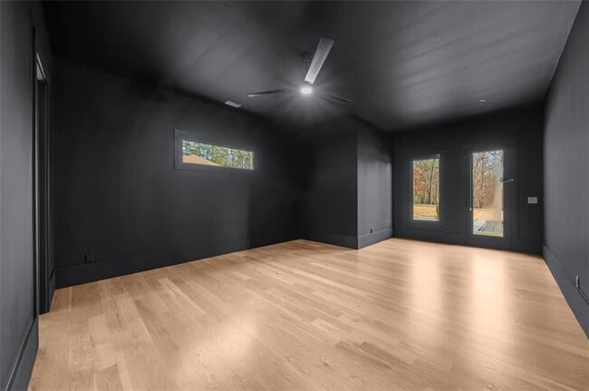 Building Photo - 2386 Trinity Church Rd