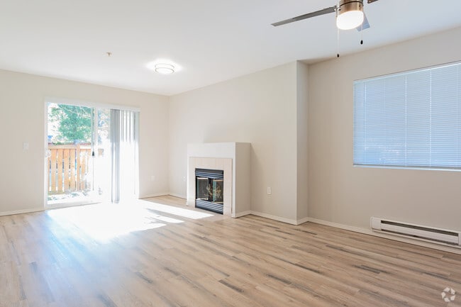 2BR,2BA-1091SF - Valley Springs