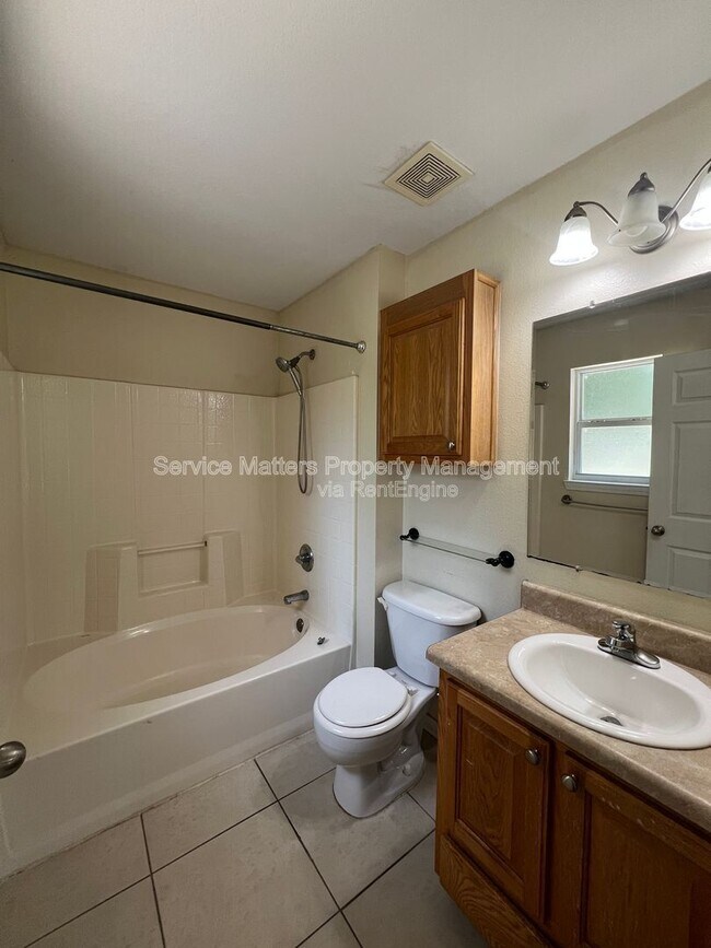 Building Photo - 4532 Alba St