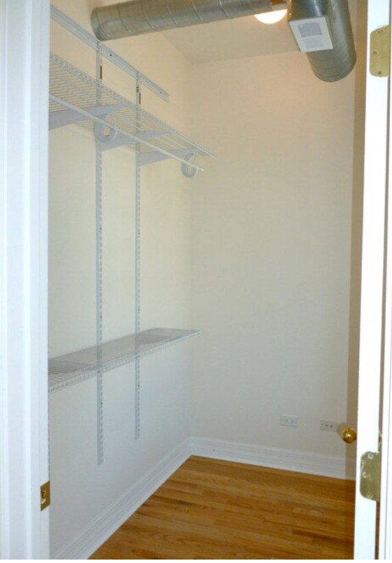 Walk-In Closets - Apt 3F, 2F - Harris Point Chicago