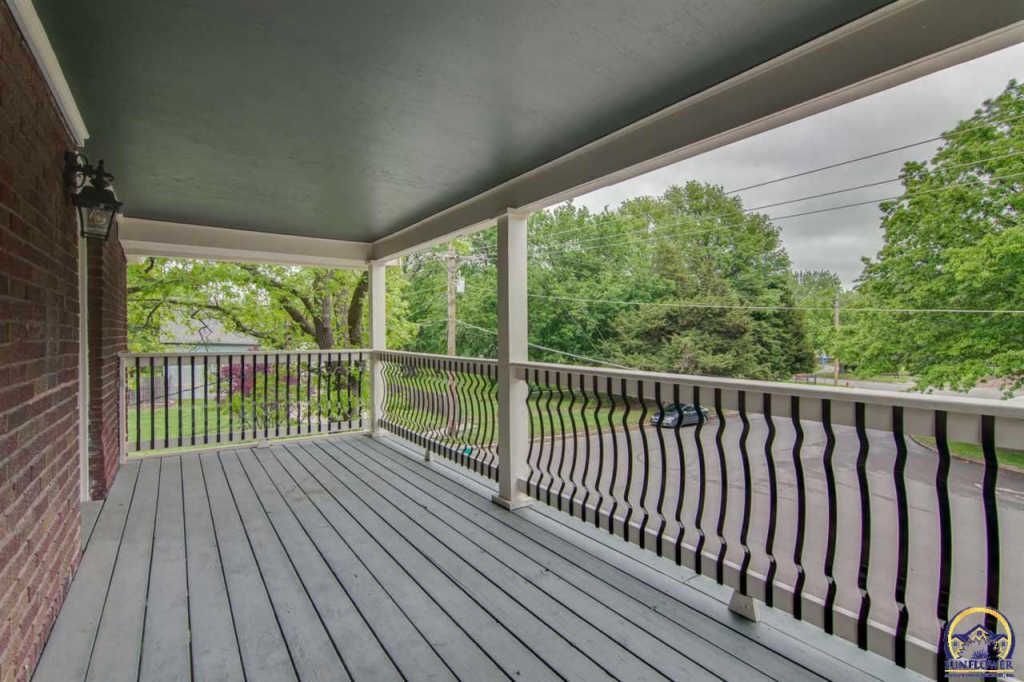 Building Photo - 1301 SW Clay St