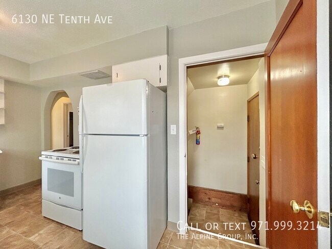 Building Photo - 6130 NE Tenth Ave-
