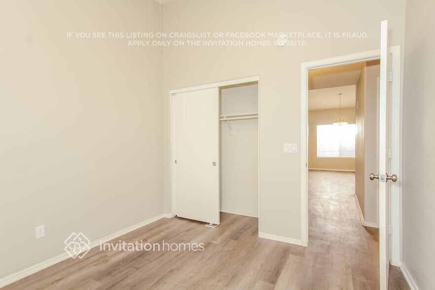 Building Photo - 17609 N 14th St