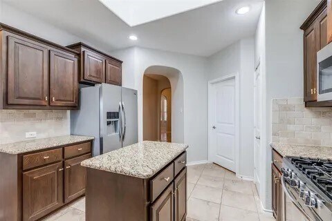 Building Photo - 613 Gannet Trl