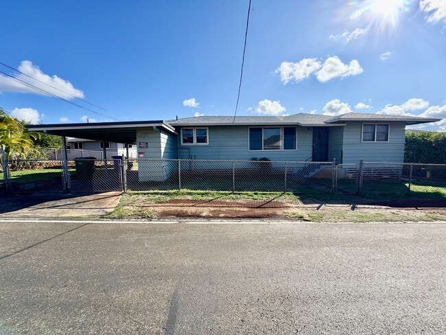 Building Photo - 829 Nanakai Pl