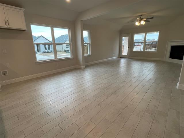 Building Photo - 301 Tartane Dr