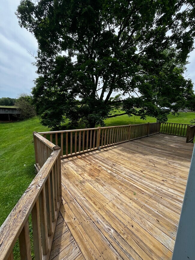 Building Photo - 544 Gibson Station Rd