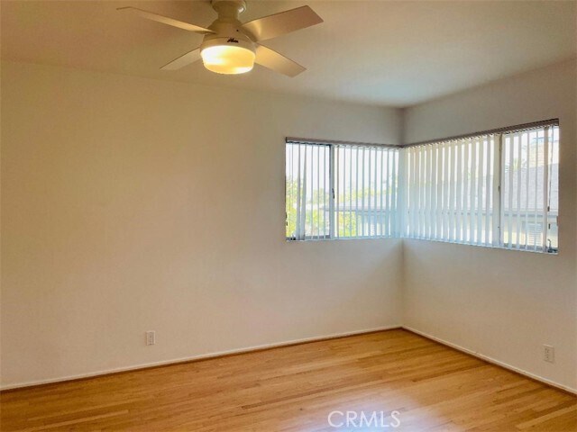 Building Photo - 945 S Orange Grove Blvd