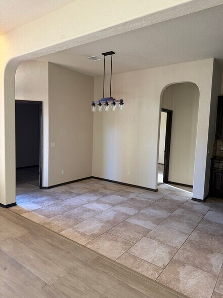 Building Photo - 3408 Sardis Way