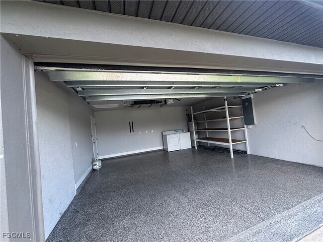 Building Photo - 2601 43rd St SW