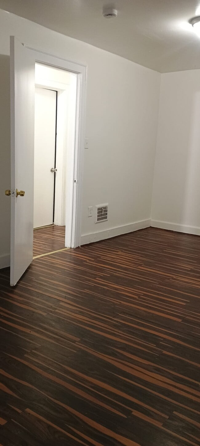 Building Photo - 20290 Annott Ave